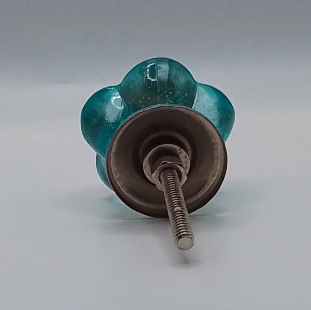 Decorative glass knobs - Picture 3 of 3
